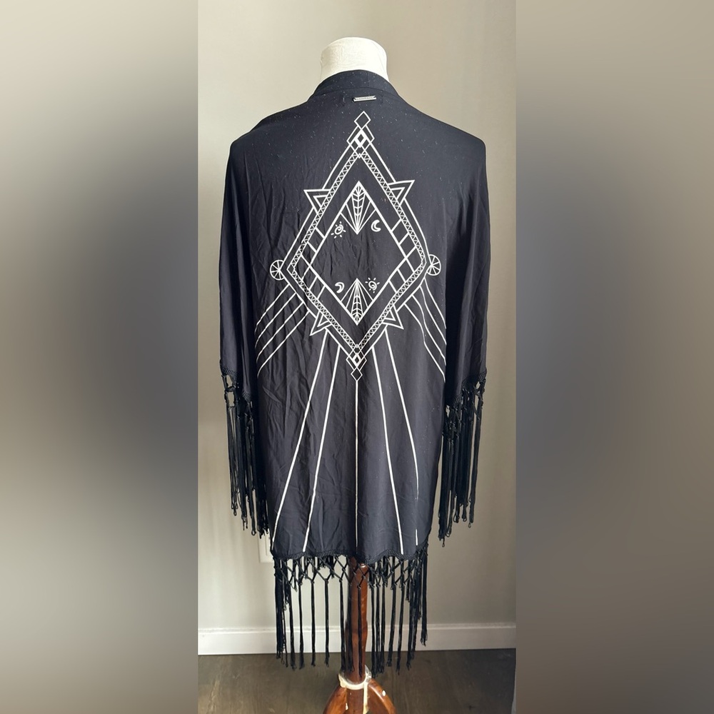 Kendal & Kylie Fringed Open Front Kimono In Black OS